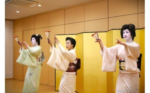 【博多券番 芸妓５～６名】博多伝統芸能館　リクエスト公演