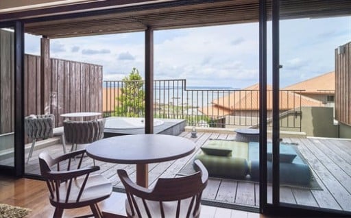 ふるさと納税宿泊ギフト券30000円 【THE HIRAMATSU HOTELS & RESORTS 宜野座】