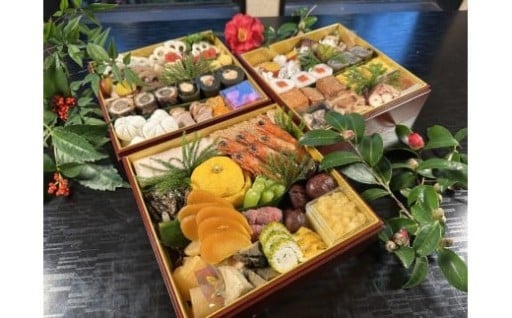 【数量限定】旬の閃き 柳庵「新春吉祥おせち」 2026年 三段重（約6人前）