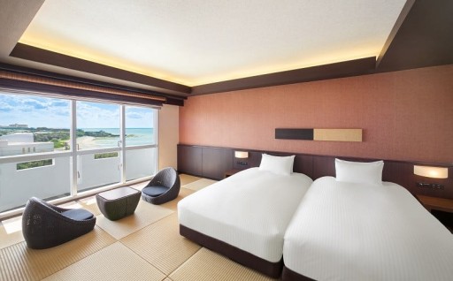 【グランドメルキュール沖縄残波岬リゾート】除外日無し・沖縄スタイルルーム（琉球和室）・夕朝食付きペア宿泊券