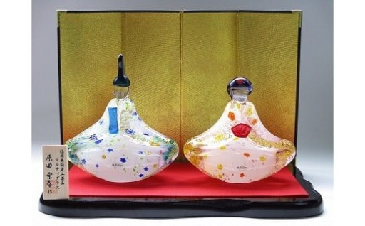 マルティグラス　ガラス置物　飾雛