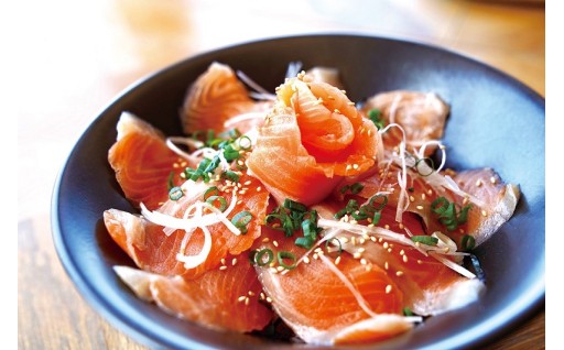 八ヶ岳の伏流水で育った信州サーモン　冷凍 八ヶ岳信州サーモン 150g×5パック