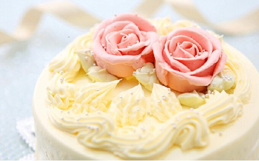 北海道産バタークリームを使った昭和レトロスイーツ