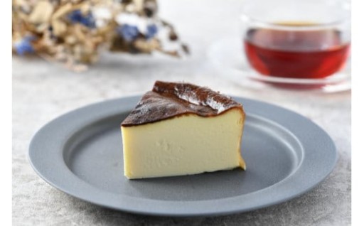 【100％北海道産クリームチーズ使用】 オリジナルバスクチーズケーキ