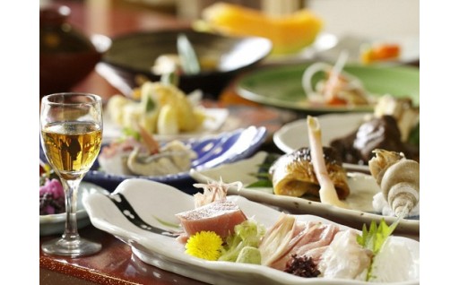 福狸亭小川家 平日限定 1泊2食付 ペア宿泊券