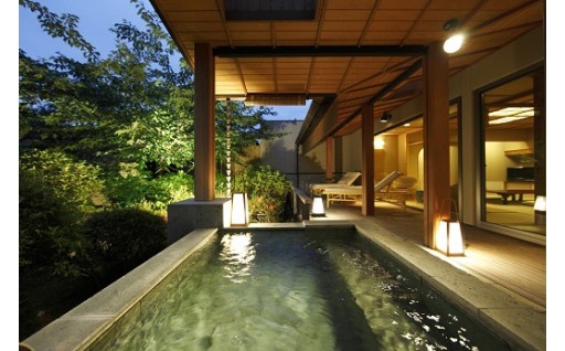 湯めぐりの宿吉春 平日限定 1泊2食付ペア宿泊券