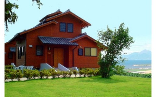 家族で自然を満喫　草枕山荘宿泊招待券 ( 大人3名 ) 