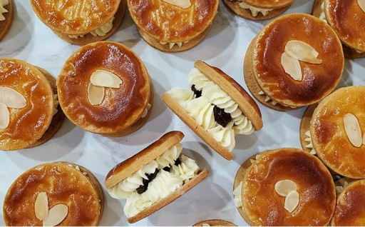 厳選シークヮーサーのレーズンサンド（5個入り1箱）＋2個