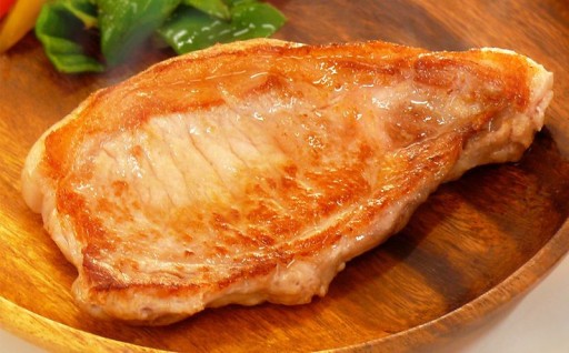 伊達の純粋赤豚 ロース ステーキ用 6枚 (2枚×3パック)