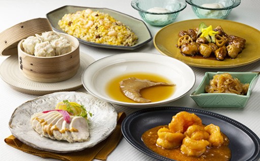 自宅で楽しめる😋おうちで東天紅[ふかひれスープ＆ふかひれ姿煮コース]