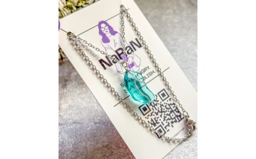 海が生み出した世界に１つのシーグラスネックレス