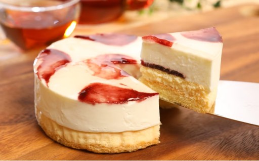 クリスマス仕様 山ぶどうWチーズケーキ４号