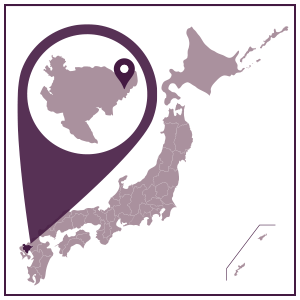 佐賀県東部に位置するみやき町は、山と川に囲まれたなだらかな丘陵地帯と田園地帯が広がります。
みやき町では秋にかけて古くから伝わるお祭りや神事が執り行われます。まちに根付く伝統や風習。まちの子どもからお年寄りが参加し、長年続く伝統。
ほかのどのまちでも出逢えない、みやき町ならではのお祭りを体験しにいらしてください。