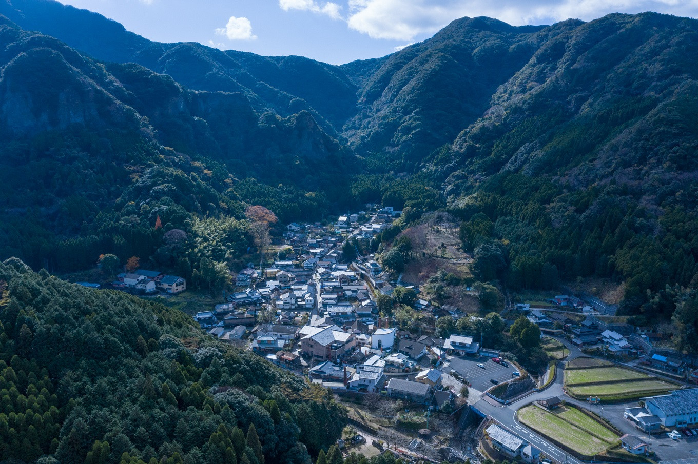 佐賀県伊万里市の伊万里陶器市特集 種類別 窯元別から お気に入りの逸品を探そう ふるさと納税 ふるさとチョイス