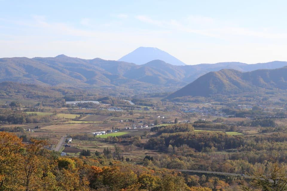 人口1000人が暮らす、自然豊かな農村