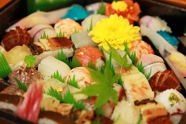 硝子細工のような美しさ