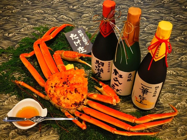 1月 特上特質越前ズワイ蟹(活1.1㎏以上×1杯)&地酒3本