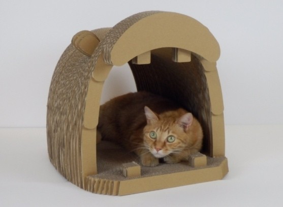 ネコの爪とぎ家具 「DODACODA(かば)」