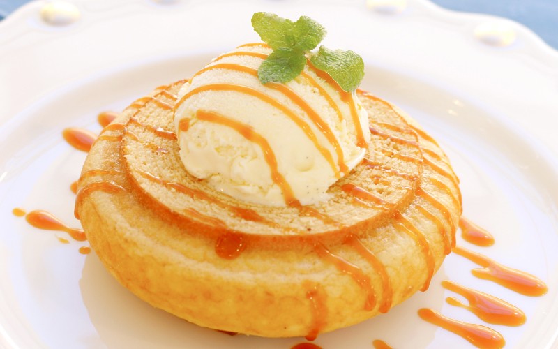 のこぎり山バウムクーヘンは、アイスなどのトッピングがよく合います!