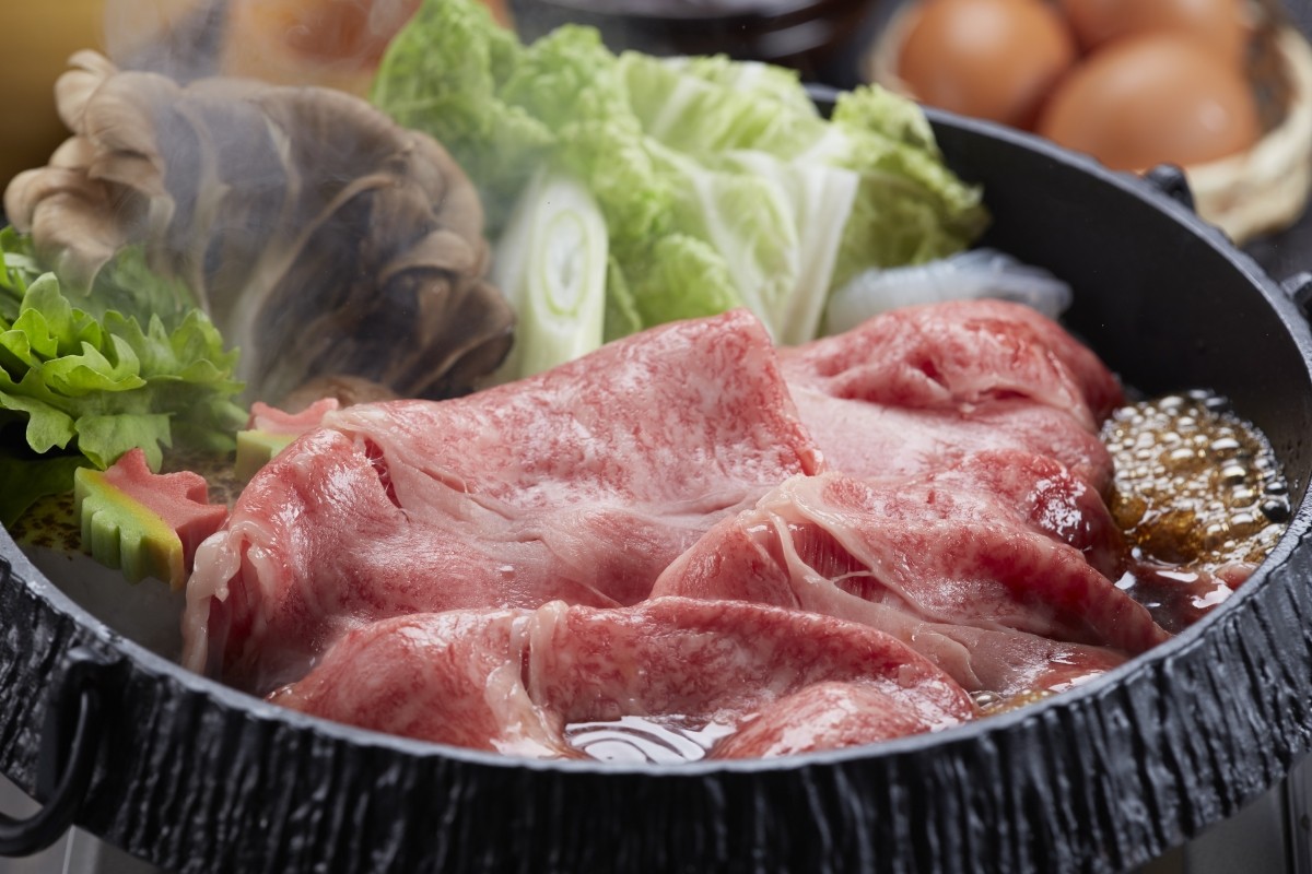 特選ロースすき焼き 4等級以上をお約束します!!