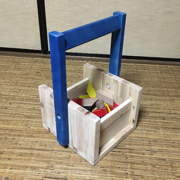 おもちゃ箱としても使えます。