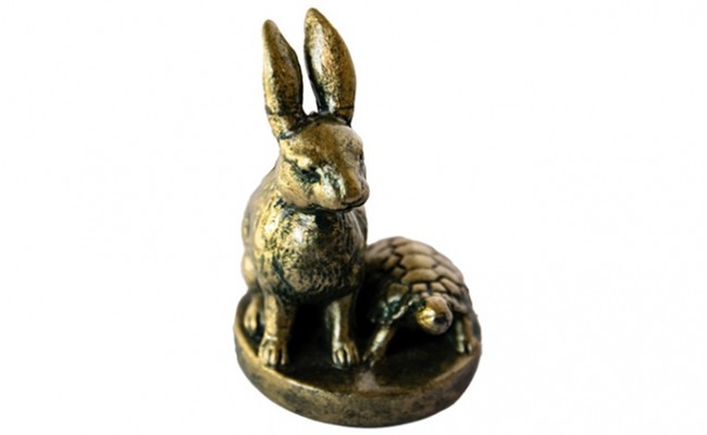 ペーパーウェイト（ウサギとカメ）