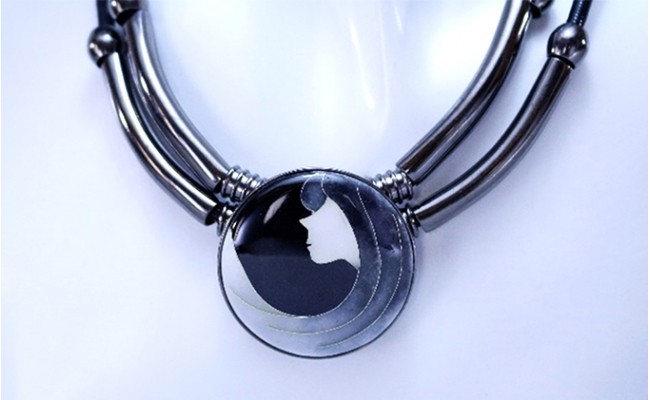 sd1_6fe03dadec07a7fa8a90853797