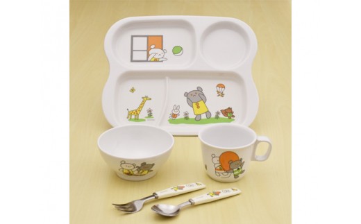No.039 メラミン食器　こぐまちゃん　5点セット ／ ランチプレート 茶碗 カップ スプーン フォーク 奈良県 特産品のサムネイル