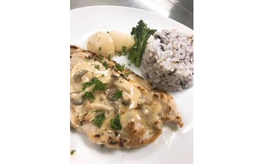 (ランチ例)白根ポークソテー柚子胡椒クリーム