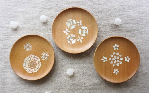 貝象嵌】豆皿 花々 S 木製 小皿 アクセサリー入れ トレー 木工品