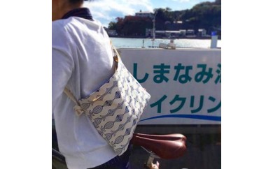 ☆三つ編みの持ち手と猫ロゴが可愛いプチトート 赤 [尾道 帆布鞄 彩 