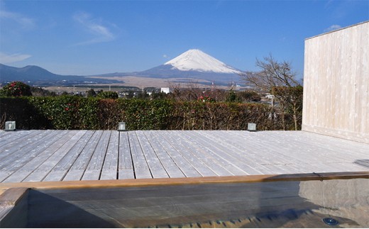 №5565-0200]御殿場高原時之栖 源泉 茶目湯殿＜平日＞チケット５枚 - 静岡県御殿場市｜ふるさとチョイス - ふるさと納税サイト