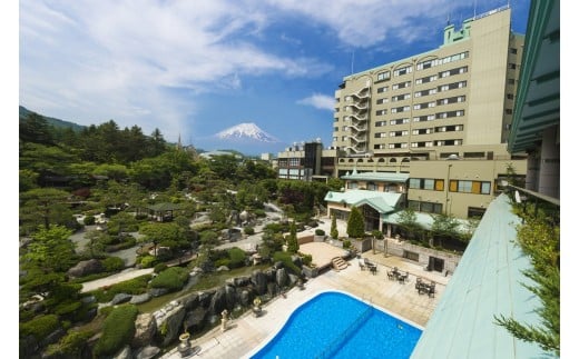 富士山の見える温泉旅館 ホテル鐘山苑ペア宿泊券 露天風呂付客室 燦里 山梨県富士吉田市 ふるさと納税 ふるさとチョイス