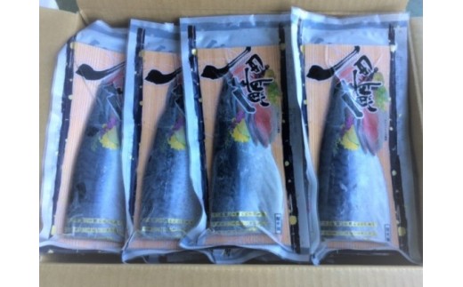 1枚ずつ個別包装したものをダンボール入りでお届けします