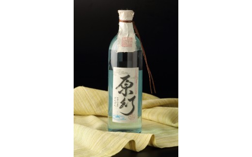 アルコール分25度。素材にこだわり抜いた本格そば焼酎です。