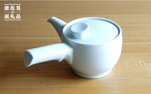 中国美術 德化窯 白磁寿桃鈕雙獅耳鼓釘茶叶罐 蓋物 陶器