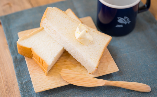 毎日の朝食をオシャレに楽しく彩ります!(カップ等は含まれません。)