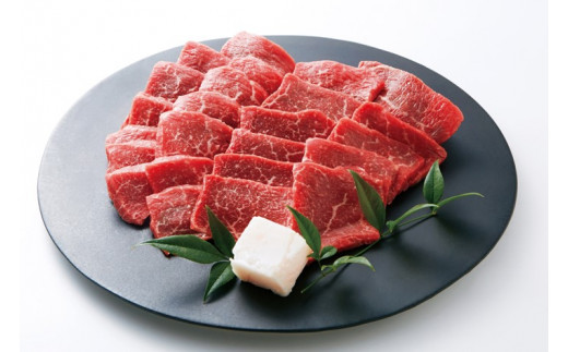 世界の舌を魅了し続ける「神戸ビーフ」の素牛、「黒田庄和牛」の焼肉用モモ肉300gです。
