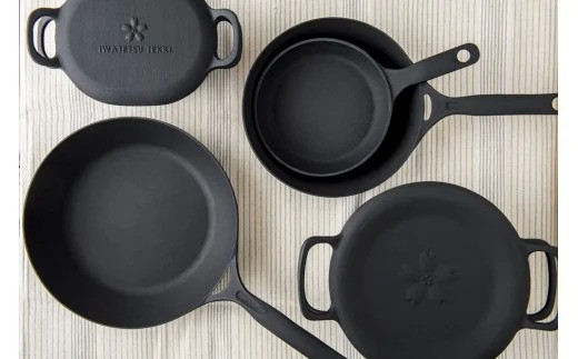 岩手製鉄の人気の鉄器がまとめて揃う こだわりの鉄器 たっぷり15 セット フライパン ダッチオーブンなど 岩手県北上市 ふるさと納税 ふるさとチョイス