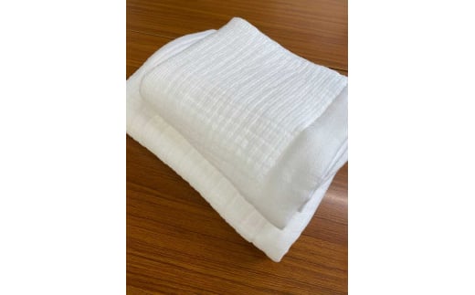 【大阪府泉佐野市】010B003 ふわふわガーゼバス・フェイスタオル各1枚セット