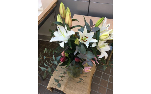 生花 カサブランカの人気商品 通販 価格比較 価格 Com 生花 カサブランカの人気商品 通販 価格比較 価格 Com