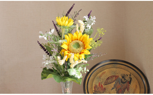 【3ヶ月定期便】アートフラワーなので花粉症知らず!季節の仏花(1本)