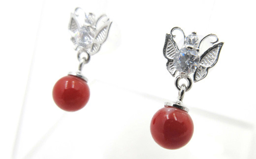 【高知県宿毛市】土佐沖血赤珊瑚 蝶 約5mm玉 シルバー ブラ ピアス (fpi-168)