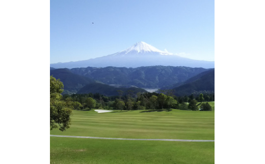 富士ロイヤルカントリークラブの特別優待ご利用券　5,000円分×6枚【1356761】