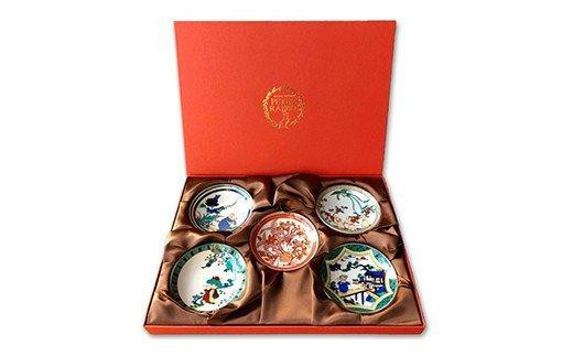 【新品未使用】ピーターラビット　九谷焼　小皿　5枚セット ピーターラビット小皿5枚セット（10.3cm）