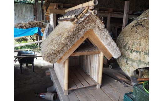 ペットハウス 犬小屋 茅葺き屋根 ( 内寸 幅43cm × 奥行78cm × 高さ45cm ) - 宮城県登米市｜ふるさとチョイス -  ふるさと納税サイト