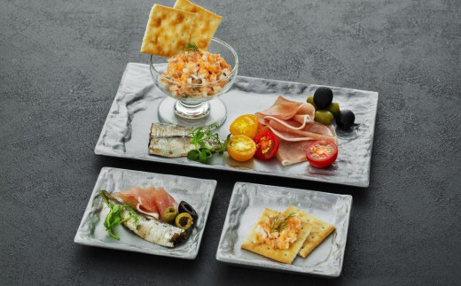 ひんやり」をキープしてくれるアルミ鋳物のアペタイザープレート（Mt