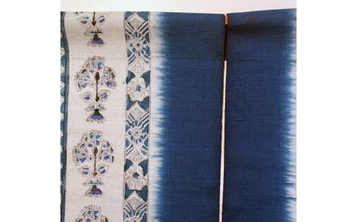 職人の技が光る美しい暖簾（木版染め 更紗紋）| 暖簾 のれん 和