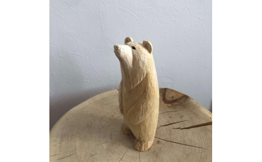 木彫り熊「りゅうじぃの熊」立ち熊　K01