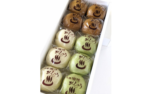 出来たてをお届け！老舗 瀬波温泉まんじゅう三種(糖蜜・紫蘇・抹茶)計